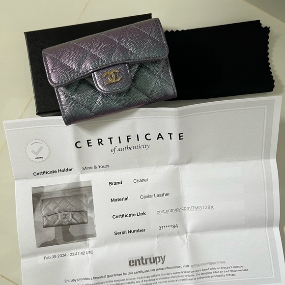 Chanel Iridescent Purple Light Gold Hardware Classic Flap Card Holder - Picture 3 of 12